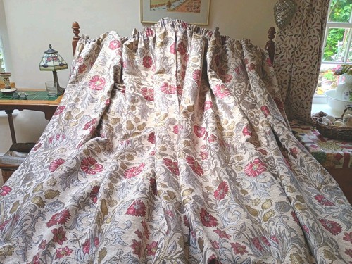 Heavy tapestry curtains - heavy,