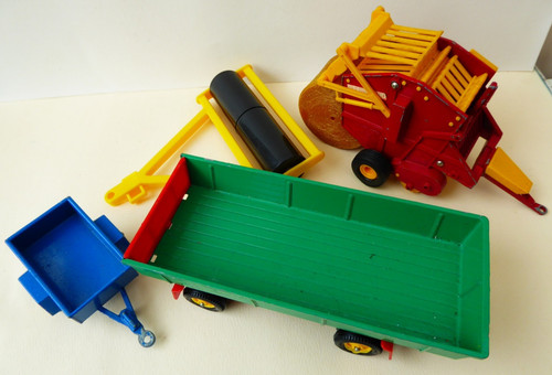 Britains farm trailers - britains,