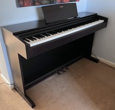 YAMAHA ARIUS YDP-143R dark