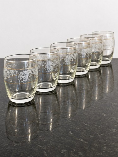 Grape vine etched liqueur - vine,