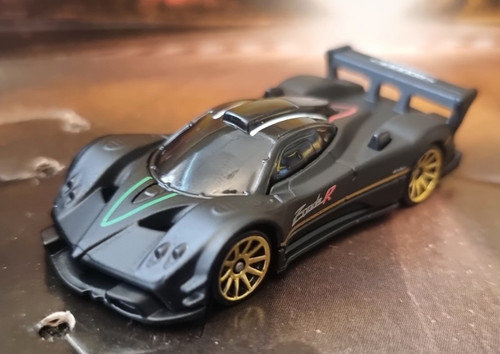 Hot wheels 2022 215 - wheels,