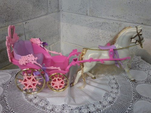 Barbie horse drawn carriage - barbie,