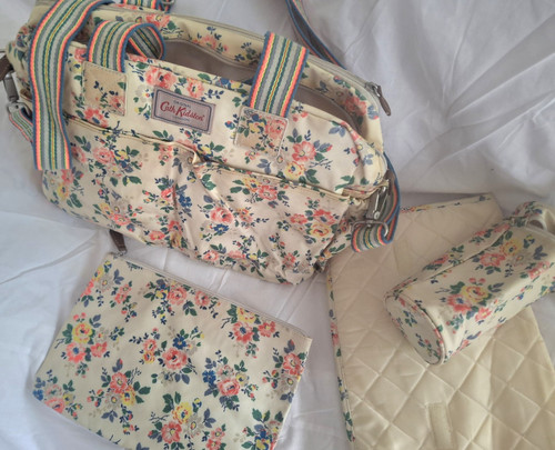 Cath kidston floral messenger - floral,