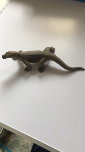 Schleich komodo dragon figure - komodo,