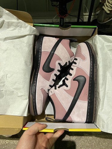 Size uk11 nike dunk - uk11, sb
