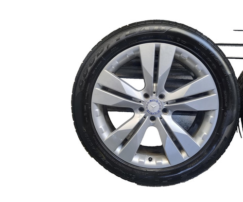 Mercedes alloy wheel tyre - ml,