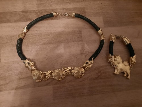 Chs samoyed necklace and - chs,