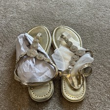 Lipsy London UK GLD Size 10