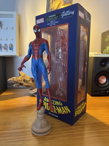 Marvel legends gallery amazing - legends,