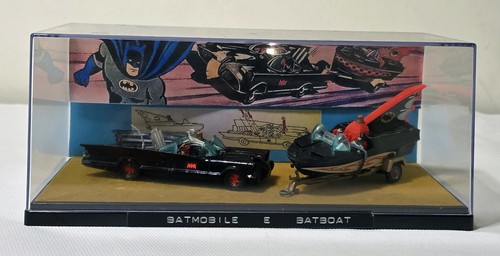 Batmobile c267 batboat - batmobile,