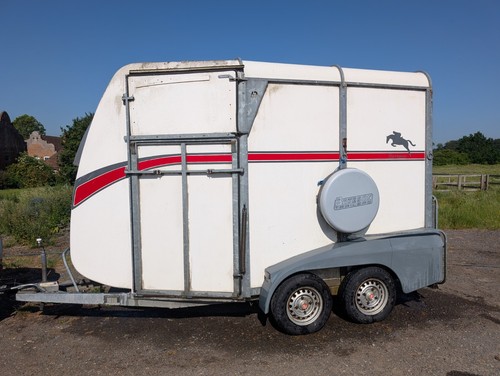 Bateson ascot horse trailer - bateson,