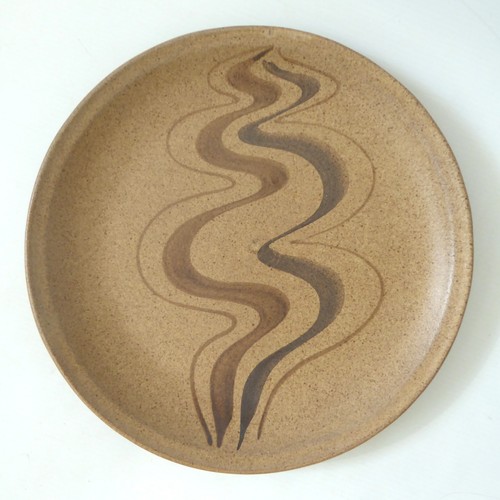 Studio pottery round dish - round, 10"