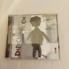 Depeche Mode – Playing The