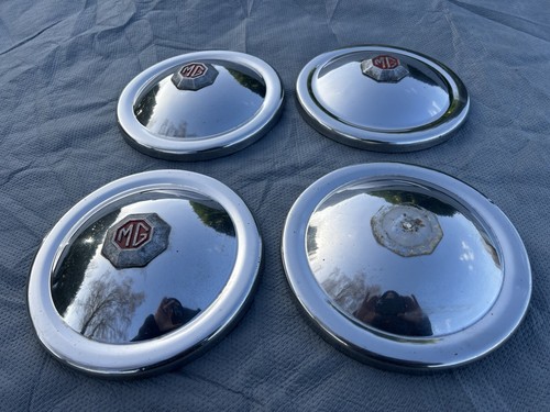 Magnette hub caps - magnette,