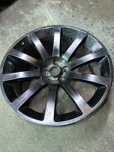 Chrysler 300c srt8 wheel - chrysler,