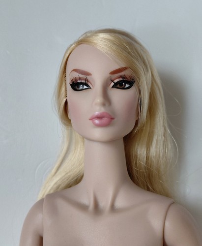 Spring kissed avantguard - spring,
