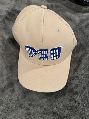 Pez nwot hat collectible - pez,