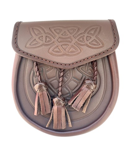 Brown leather sporran with - leather,