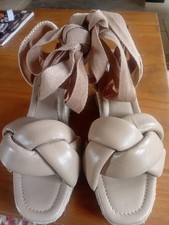 H&M Beige Espadrilles Size Eur