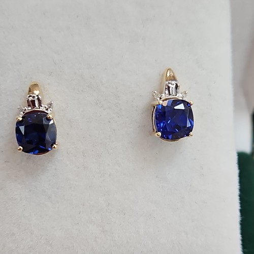 Tested 9ct yellow gold - as,