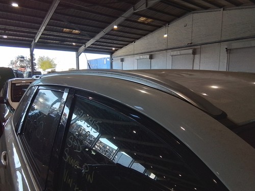 Roof rail right - roof, suzuki