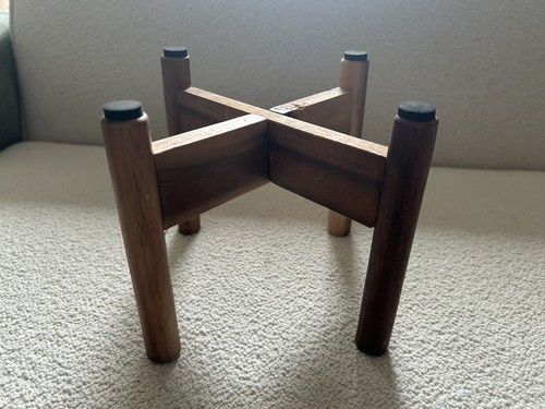 Wooden plant pot stand - to, fit