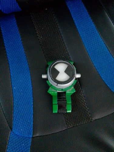 Ben alien force - 10, replica