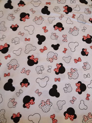 Minnie mouse fabric white - on,