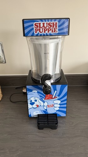 Slush puppie machine frozen - puppie,