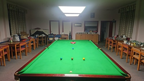 Full size table with lights - with,