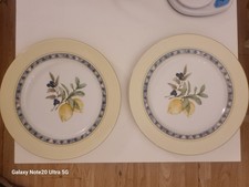 2x Royal Doulton CARMINA