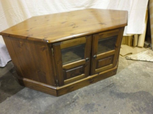 Ducal solid pine corner - solid,
