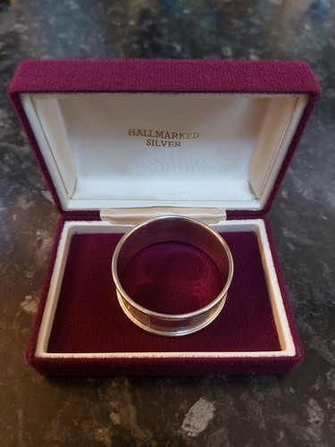 Silver napkin ring hallmarked - napkin,