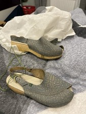 El Naturalista Leather Peap