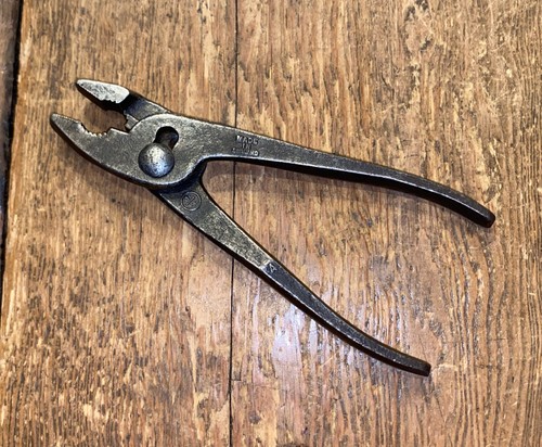Vintage williams slip - t,
