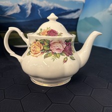 Roy Kirkham cottage Rose Fine