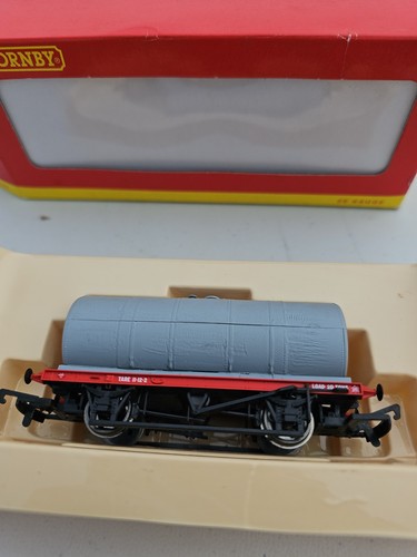 Hornby 00gauge ton tanker - hornby,