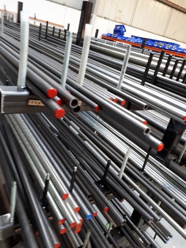 Steel tube seamless metric - tube,