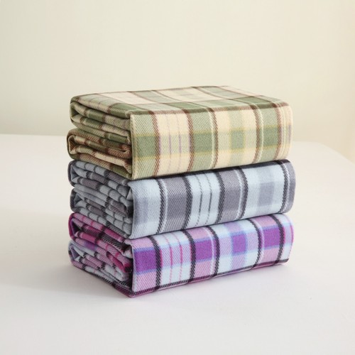 Tartan fleece blanket sofa - tartan,
