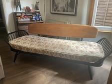 Ercol “Lucian Ercolani” 1950’s/60’s Model 355 Mid Century Studio Couch Day Bed