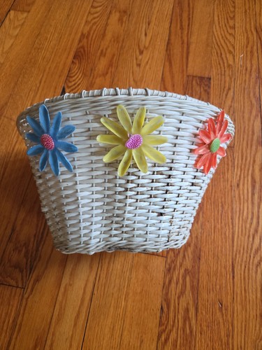 Vtg 1970 plastic woven - plastic,