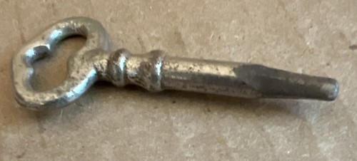 Antique singer sewing - singer,