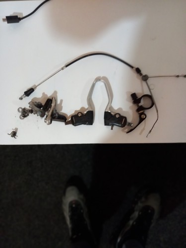 Shimano brakes and front - v,