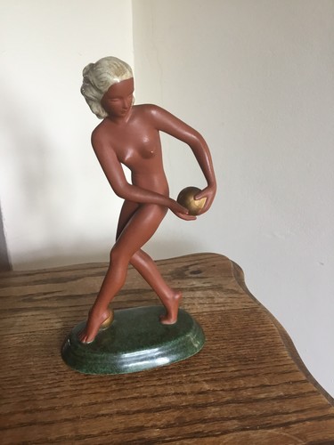 Goldscheider art deco female - deco,