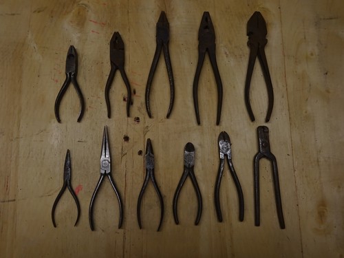 Vintage pliers asorted - pliers,