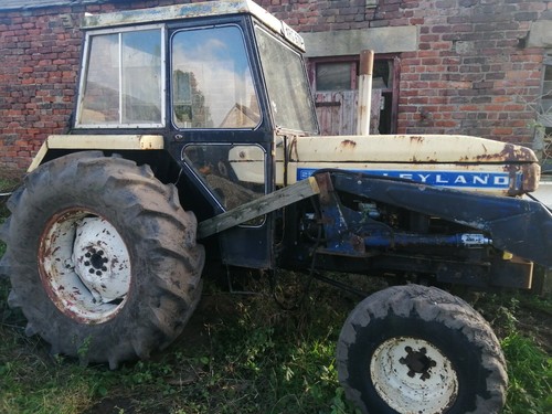 Leyland tractors for parts - tractors,