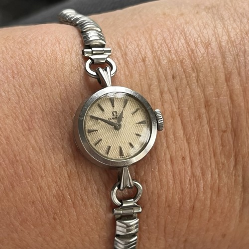 Vintage omega manual watch - vintage,
