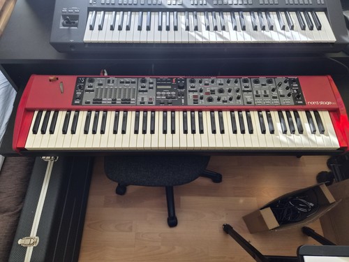 Nord stage semi - ex, 73