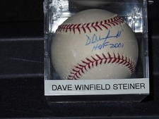 Dave Winfield Autographed MLB