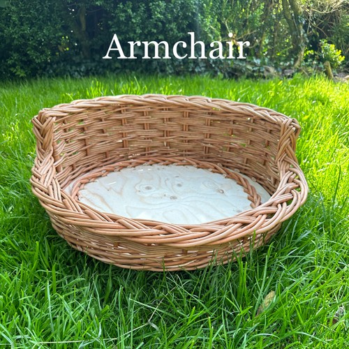 Sheepskin wicker cat basket - sheepskin,